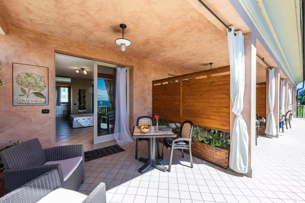 Residence Il Fiore Del Garda Manerba del Garda Extérieur photo